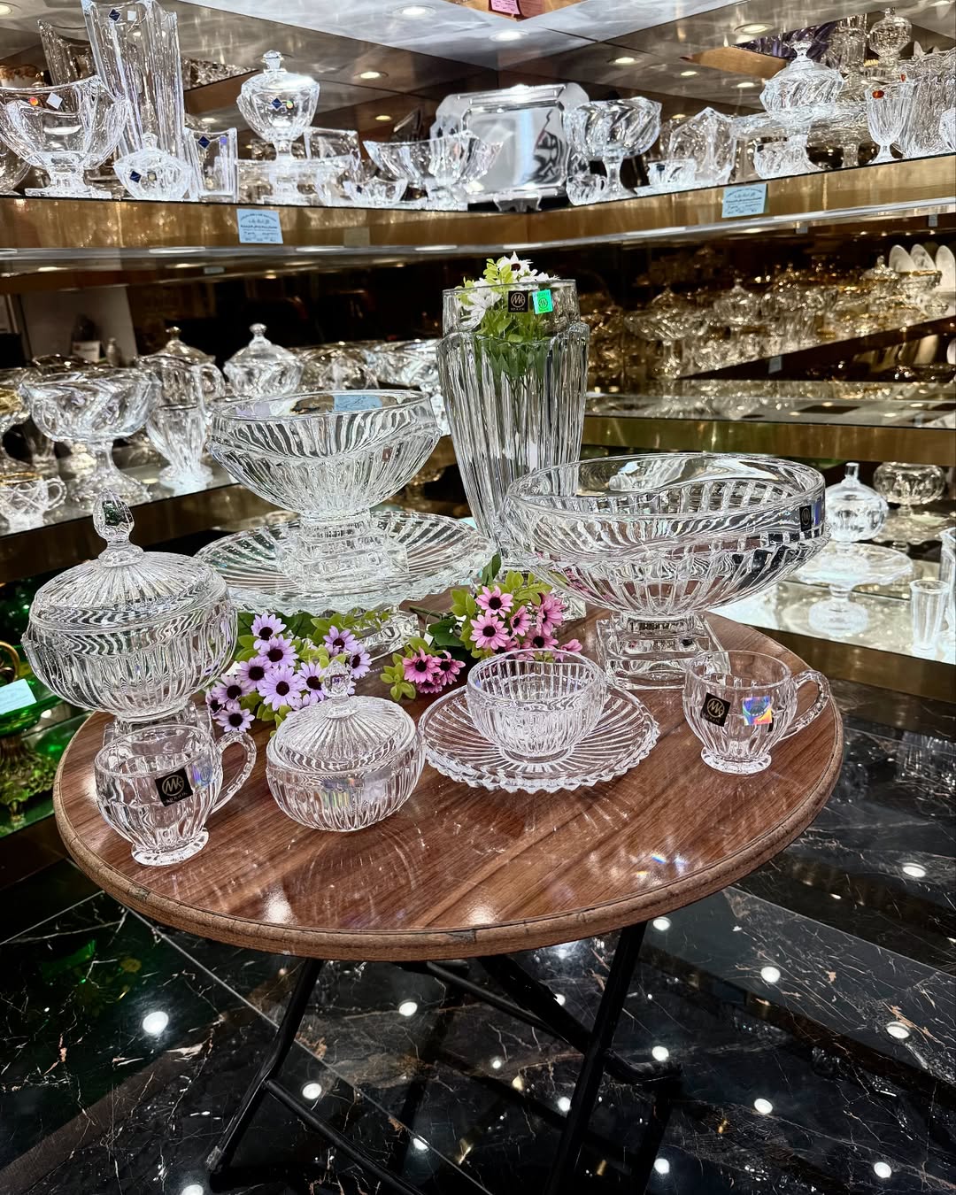 سرویس پذیرایی کریستال